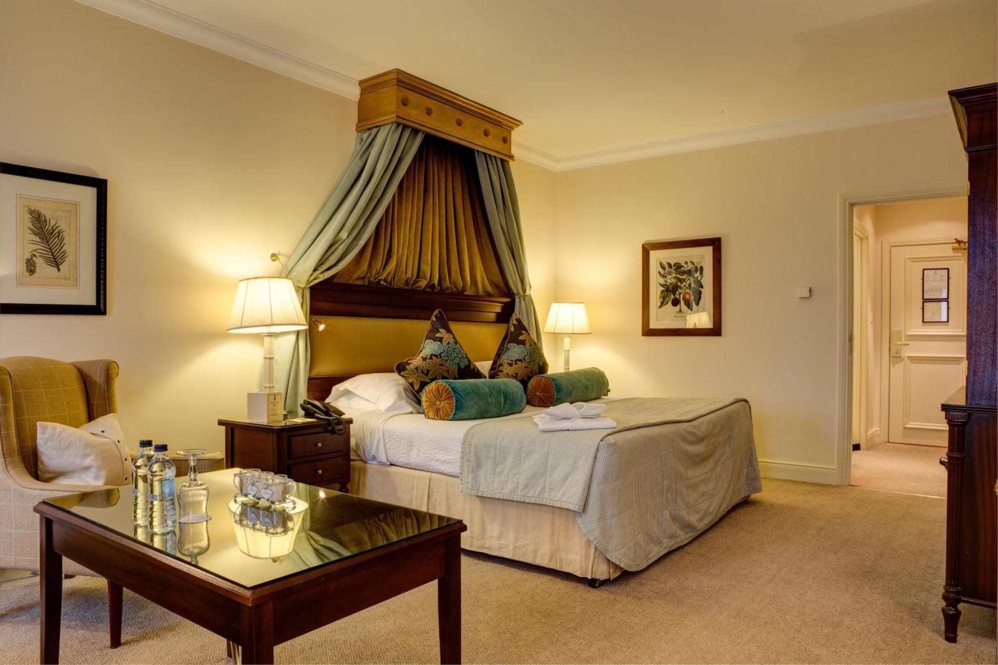 The Keadeen Hotel Newbridge  Luaran gambar