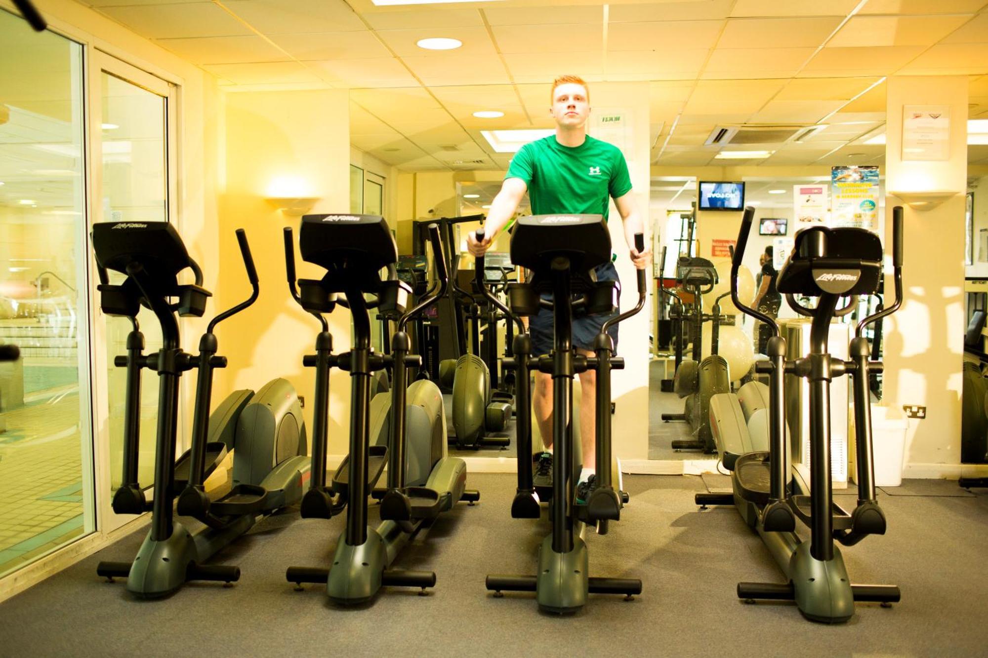 The Keadeen Hotel Newbridge  Luaran gambar